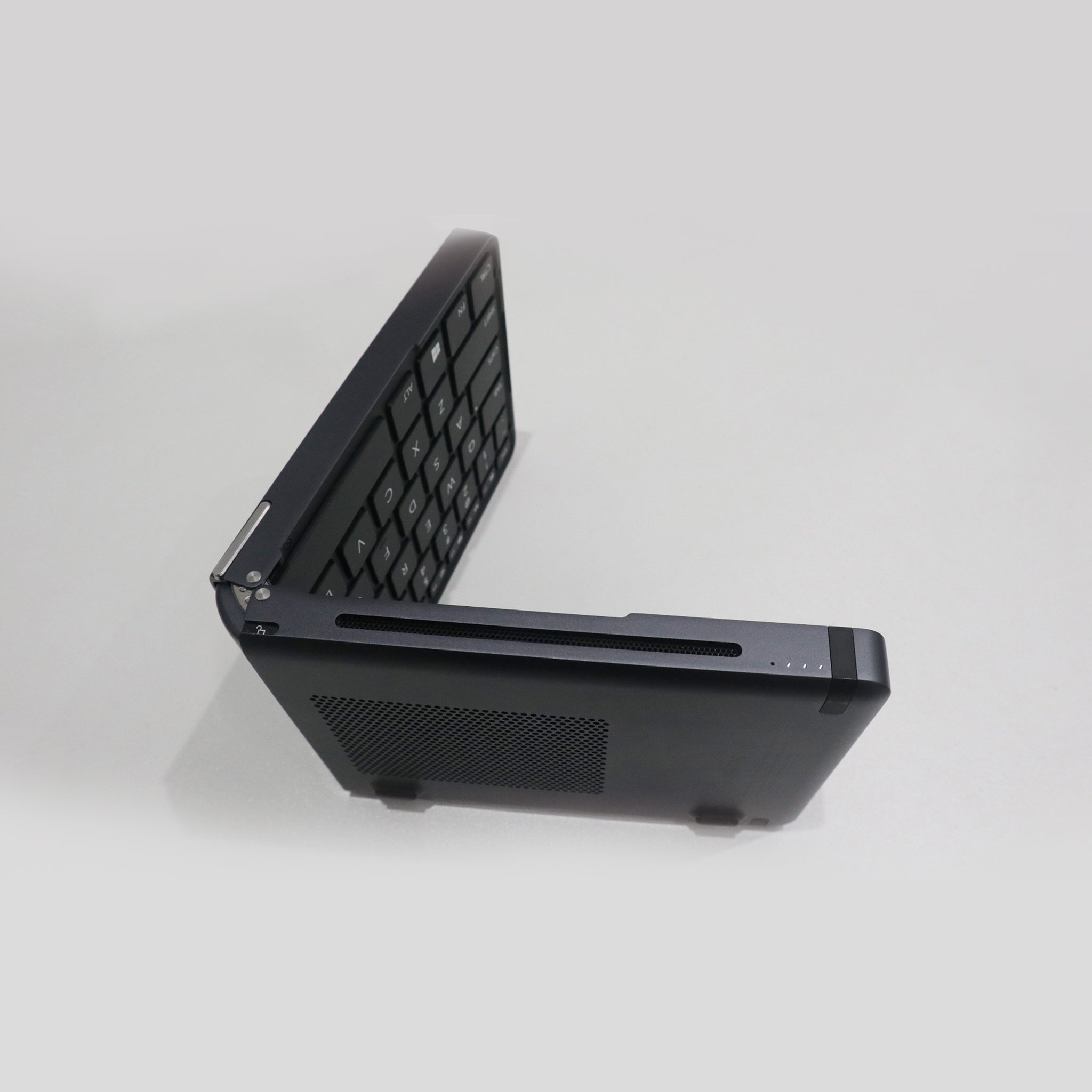 Foldable keyboard mini PC